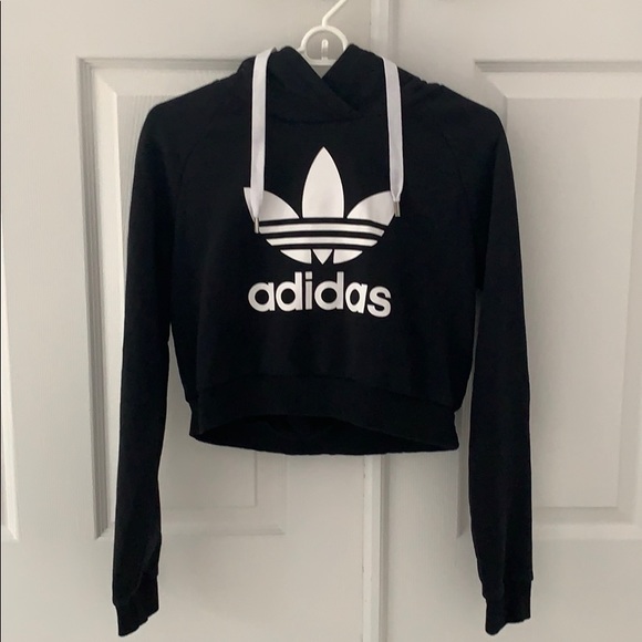 crop hoodie